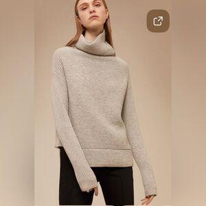 Aritzia Babaton Mika women’s sweater size small